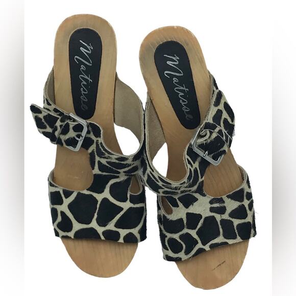 MATISSE Calf Hair Giraffe Print Clog Sandals - Picture 1 of 10